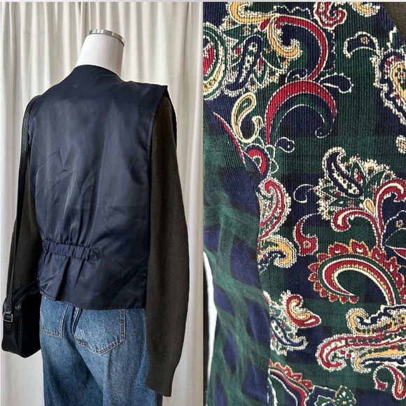 Vintage 1990s Talbots Green paisley vest with a retro vibe size Medium. - Picture 6 of 8